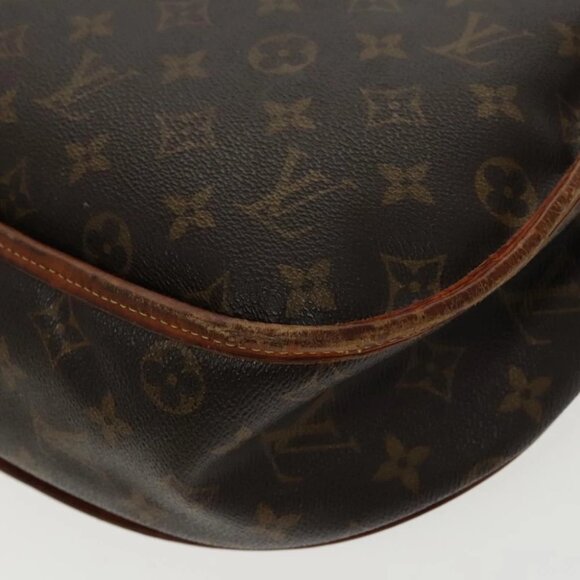 LOUIS VUITTON Monogram Menilmontant MM Shoulder Bag - Picture 6 of 15